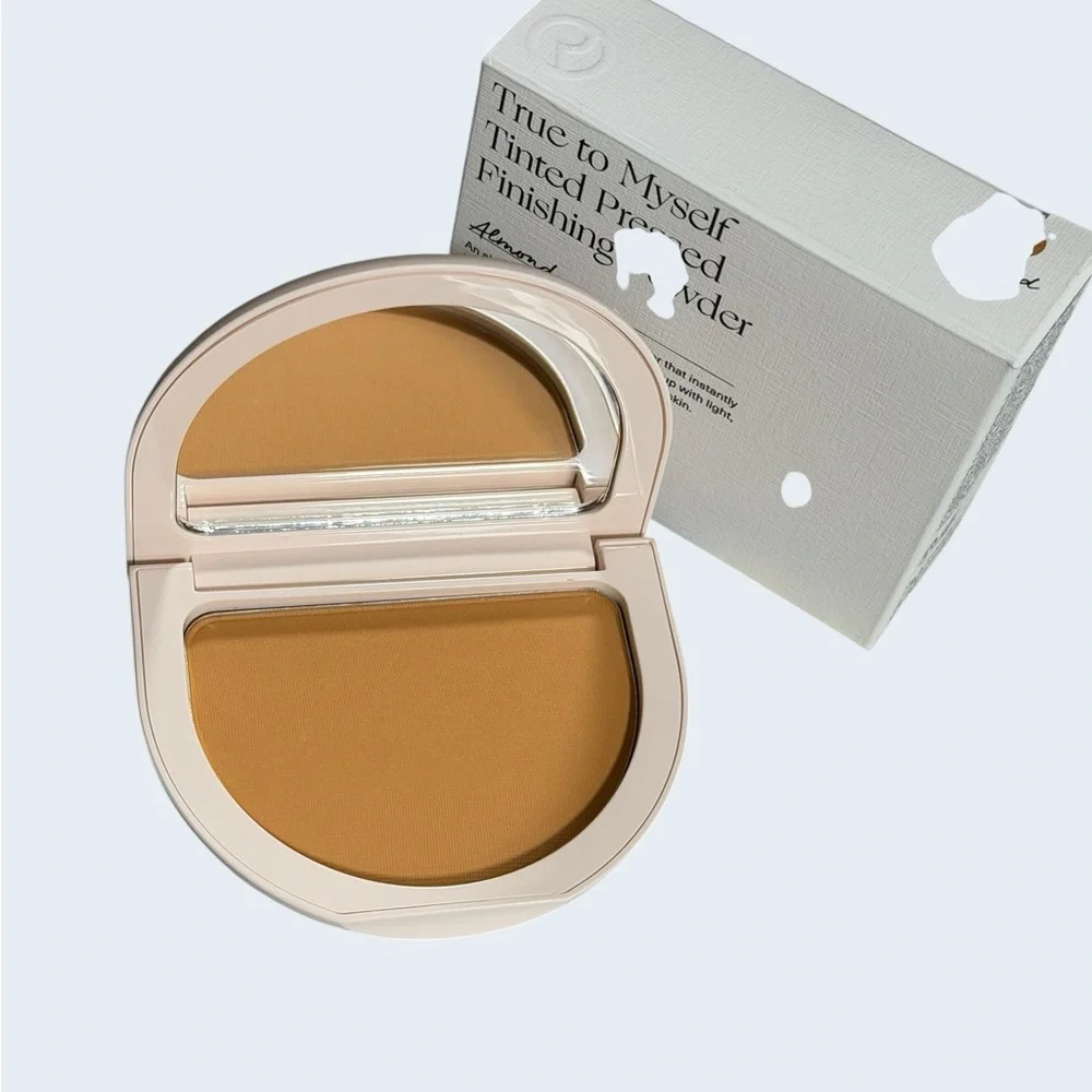 Rare Beauty TRUE TO MYSELF Tinted Pressed Finishing Powder - Almond